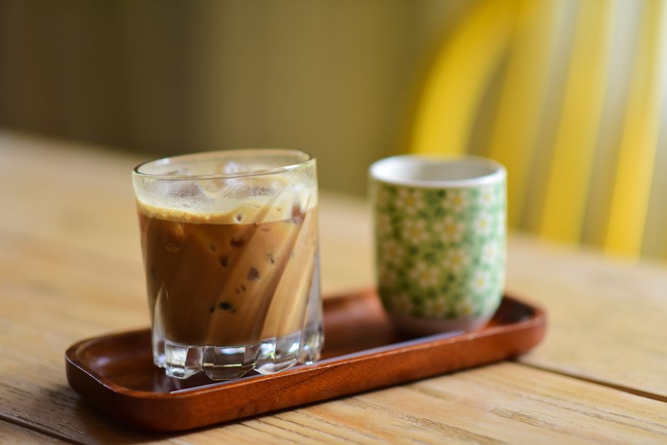 ＃屋内, アイスコーヒー, アイスラテの無料の写真素材
